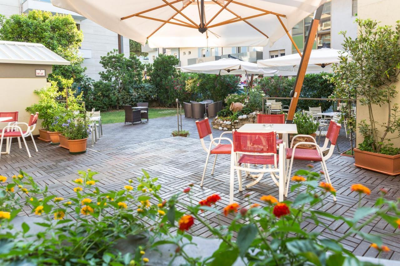 Hotel Parini Bellaria-Igea Marina Exterior photo